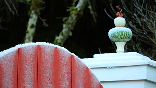 Frosty Gate and Finial
